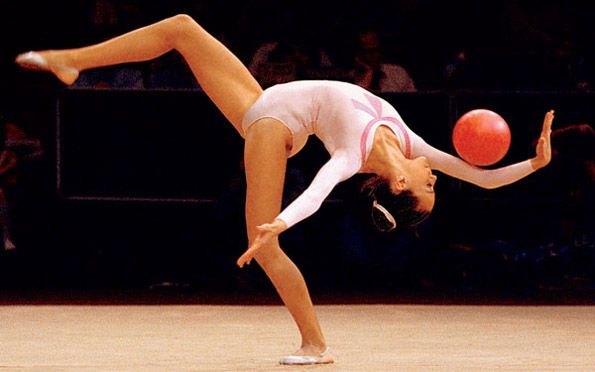 Super flexible gymnasts. How do they do this? ;) - 18