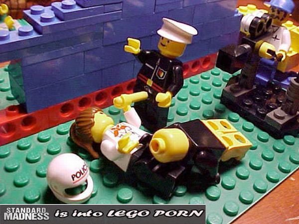 My brain just melted. Lego madness for adults - 08