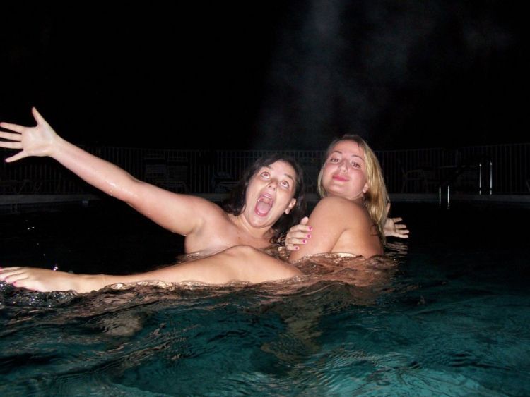 Merry parties in swimming pools - 31