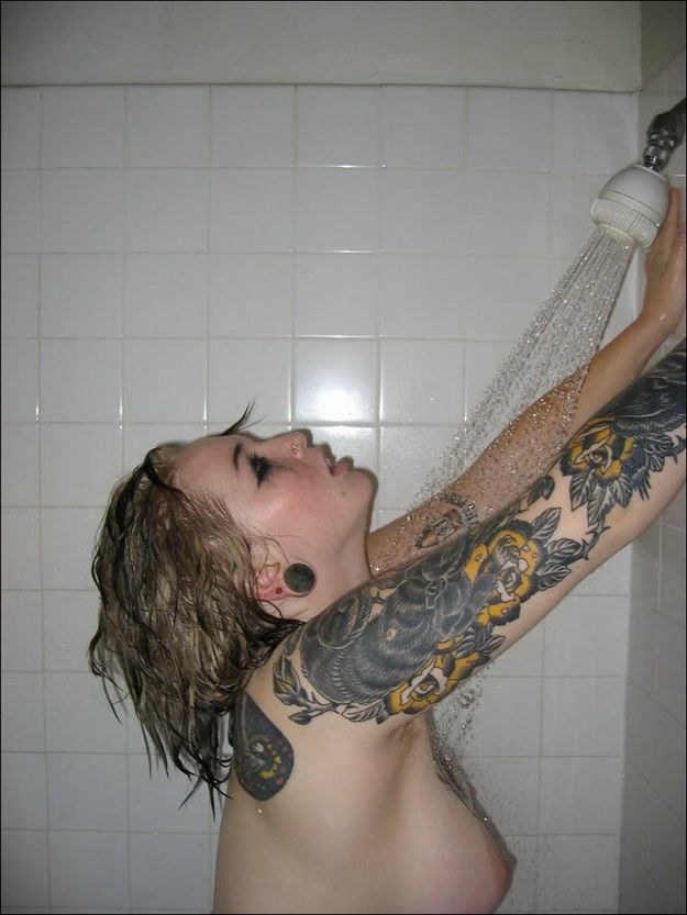 Tattooed cheek taking a shower. Not for the faint-hearted ;) - 31