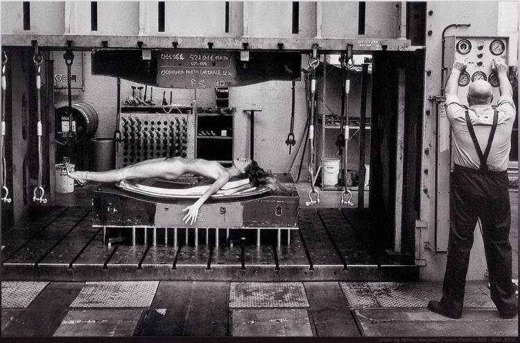 Erotic photography of Helmut Newton - 33