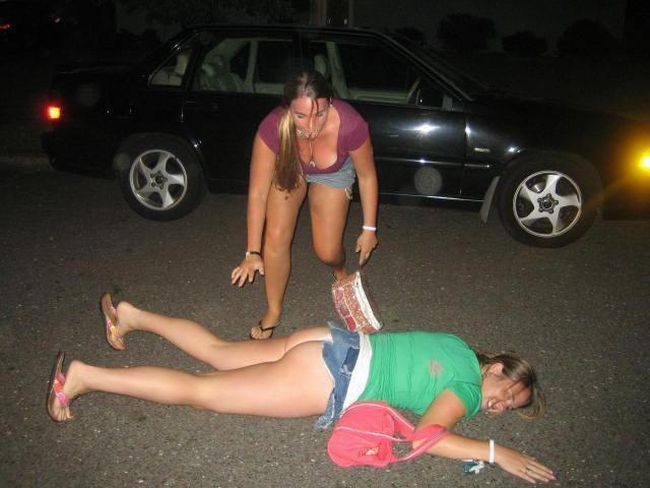 Drunk girls, a real fun of any party - 21