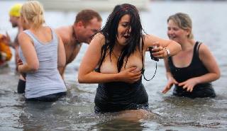 Daily erotic picdump