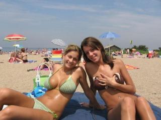 Another portion of beach beauties. Ah, can’t wait when summer comes ;) thumb