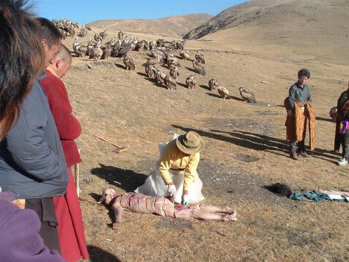 Burials in Tibet. Part 2 - 03