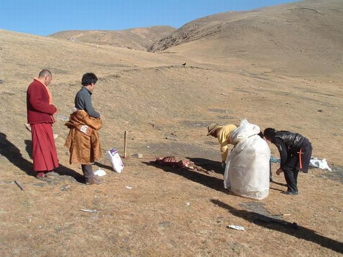 Burials in Tibet. Part 2 - 05