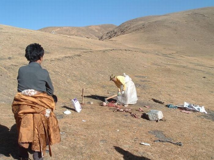 Burials in Tibet. Part 2 - 06