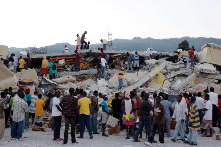 OMG of the day. Terrible consequences of earthquake in Haiti. Viewer discretion is advised! - 39