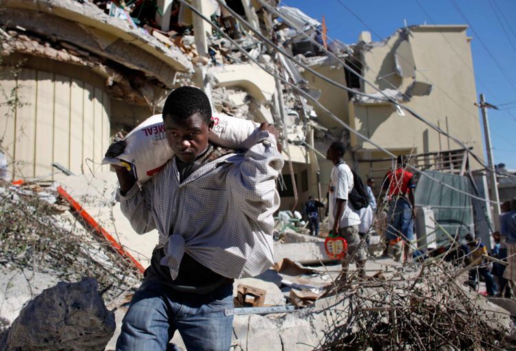 OMG of the day. Terrible consequences of earthquake in Haiti. Viewer discretion is advised! - 77