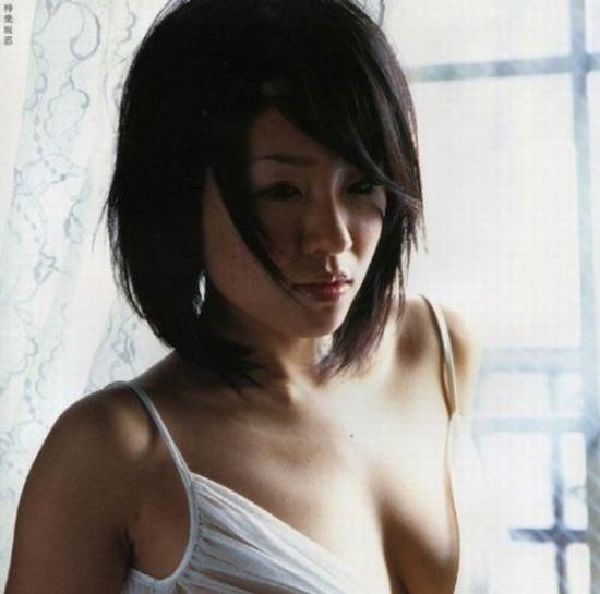 Stunning Japanese Megumi Kagurazaka - 00