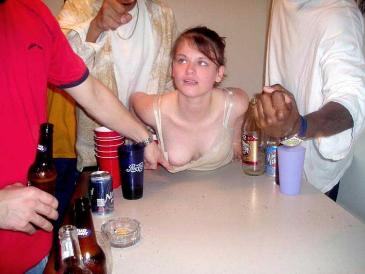 Another collection of hot amateur girls from different parties - 25
