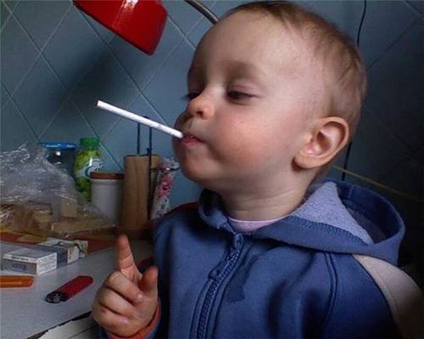 Nowadays in Russia it is “fashionable” to take pictures of children with a cigarette in the  mouth. Horror .. - 03