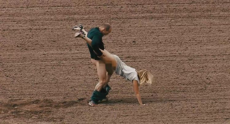 Daily erotic picdump (121 pics)