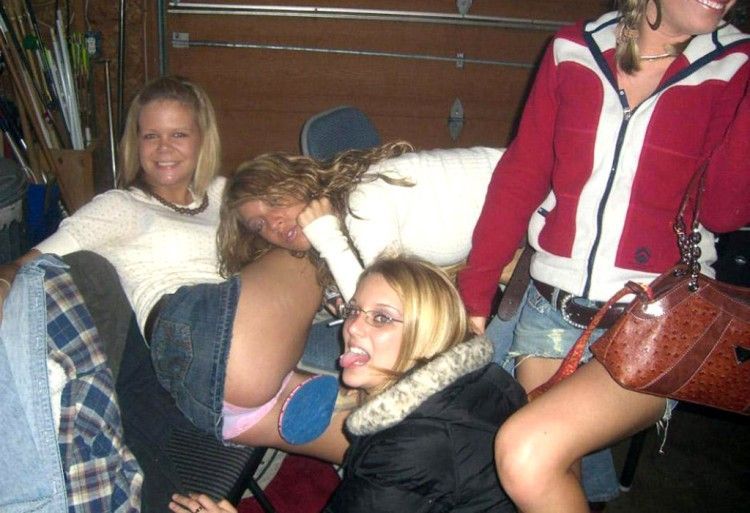 Girls + Alcohol = Best party ever - 13