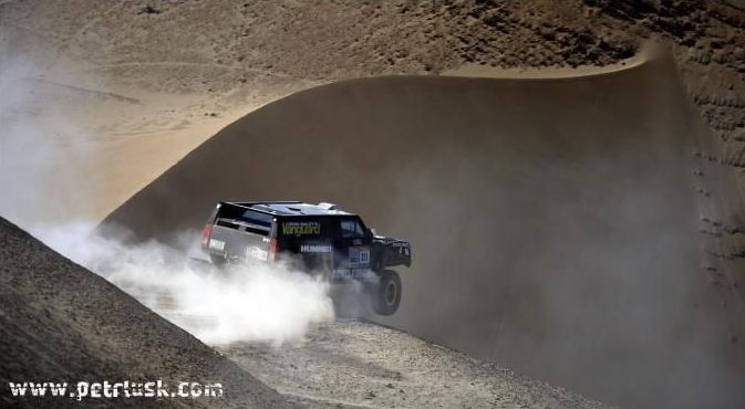 Awesome photos from the Dakar Rally 2010 - 24