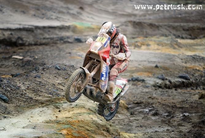 Awesome photos from the Dakar Rally 2010 - 27