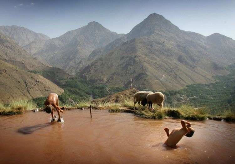 How the Berbers and the Bushmen live. Small photo essay about the extreme parts of Africa - 02