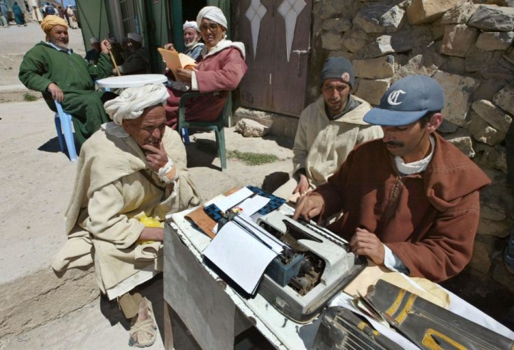 How the Berbers and the Bushmen live. Small photo essay about the extreme parts of Africa - 07