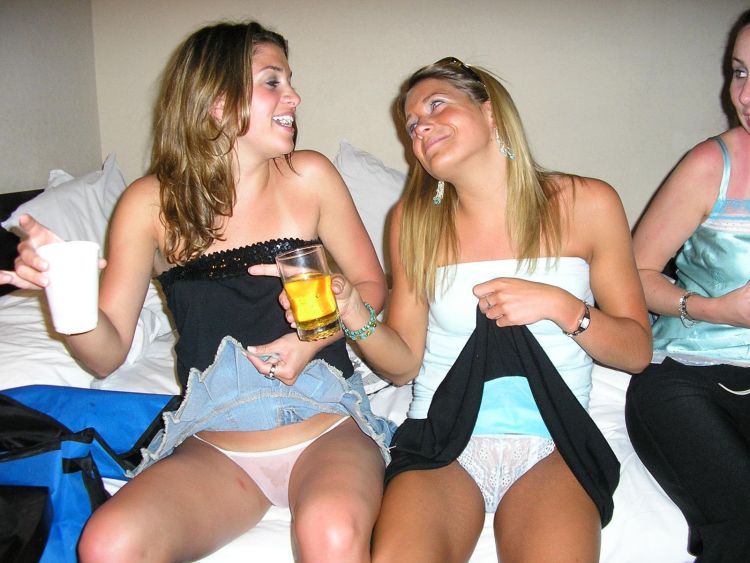How hot girls making house parties - 14