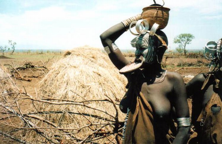 Aborigines from Ethiopia - 10