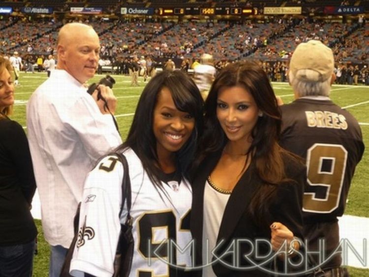 Sexy female fans of Super Bowl XLIV. Best of the best! - 08