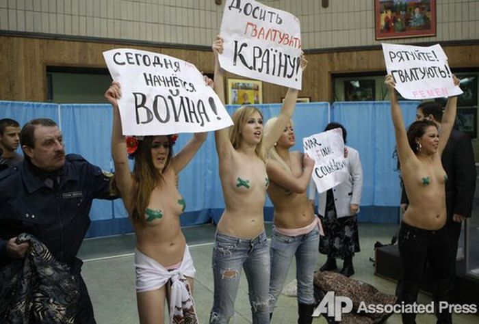 Another naked protest during the presidential elections in Ukraine - 07
