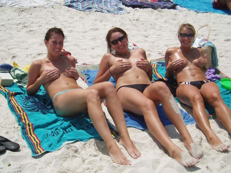 Sexy group photos from various beaches - 68