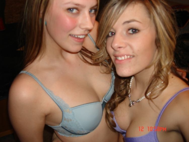 Selection of young amateur girls - 21
