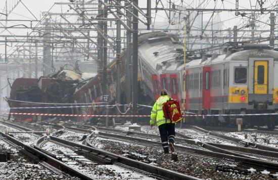 Terrible railway accident near Brussels - 04