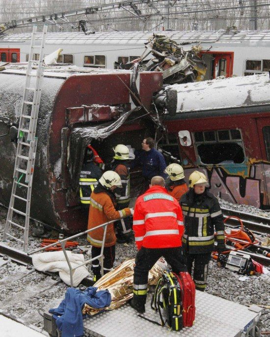 Terrible railway accident near Brussels - 07