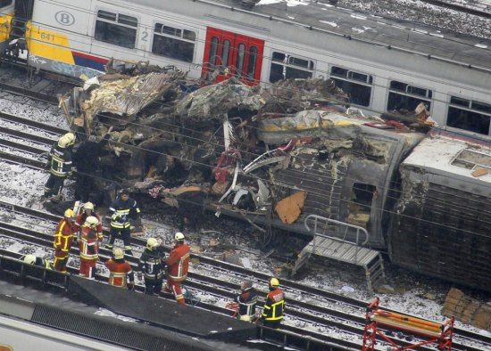 Terrible railway accident near Brussels - 10