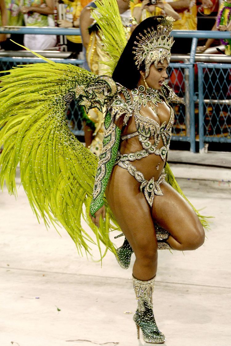 Hot Girls from Brazilian Carnival - 11