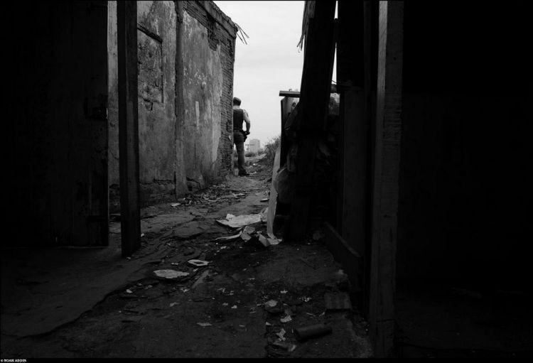 Black and white life in Brazil, a small tour of the slums of Sao Paulo - 19