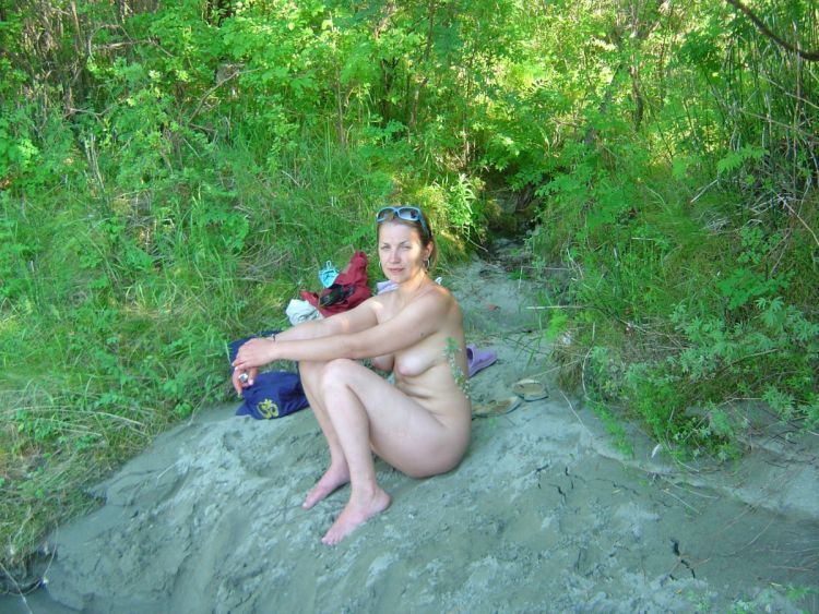 Hot summer on nudist beaches - 21