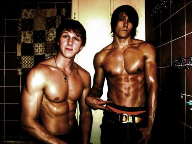 Funny guys from Russian social networks, especially for girls ;)) (40 pics)