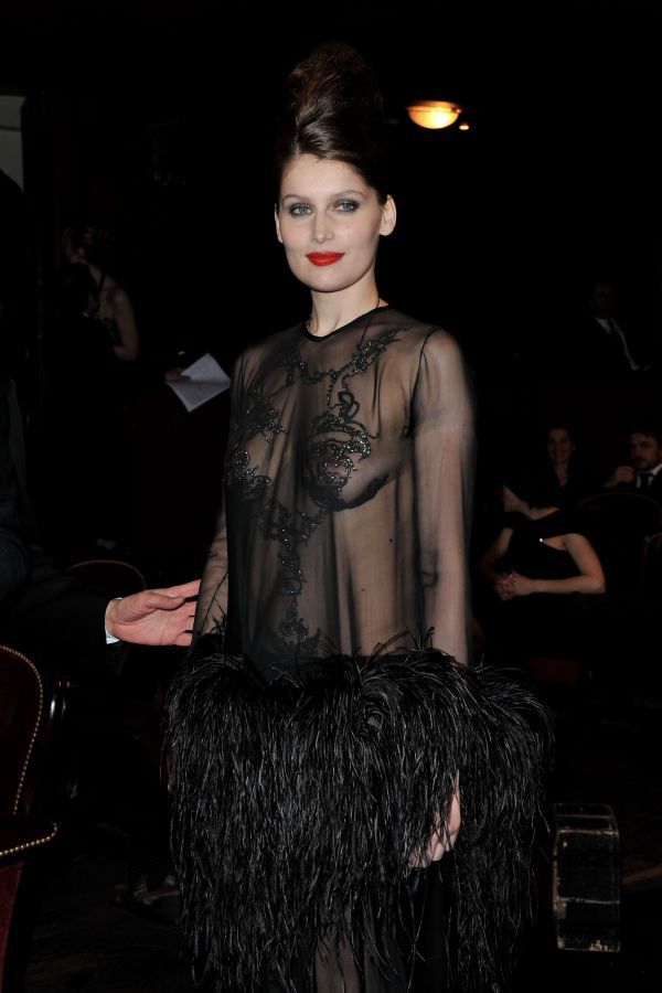 Stunning outfit of Laetitia Casta - 09