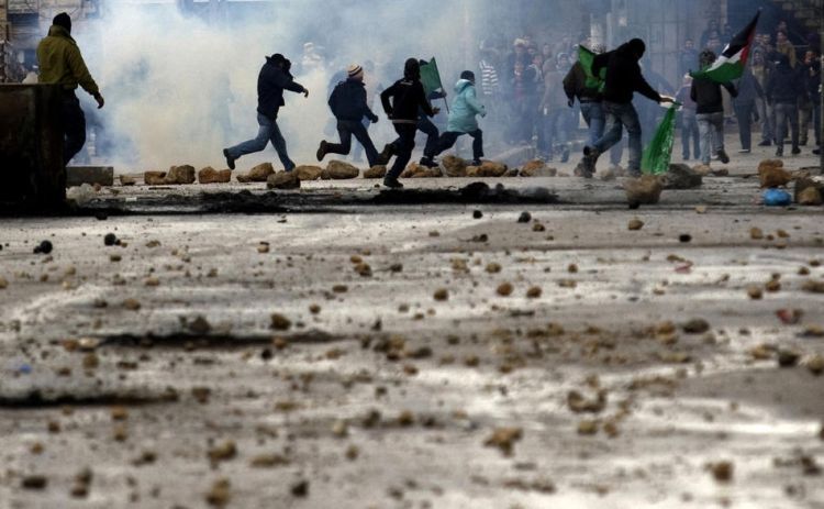 Riots in the streets of Hebron - 05