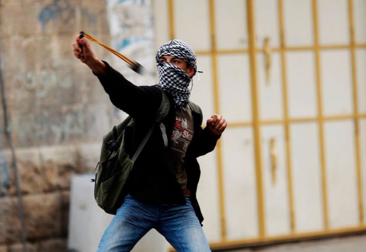 Riots in the streets of Hebron - 11
