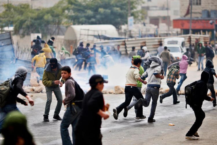Riots in the streets of Hebron - 12