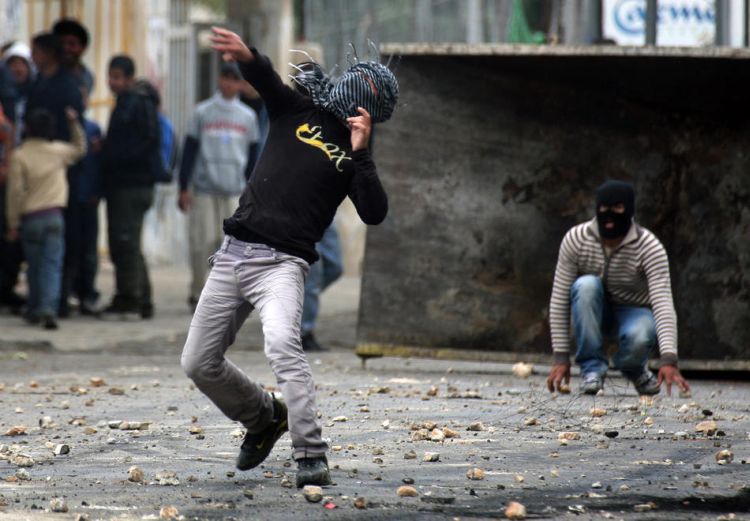 Riots in the streets of Hebron - 13