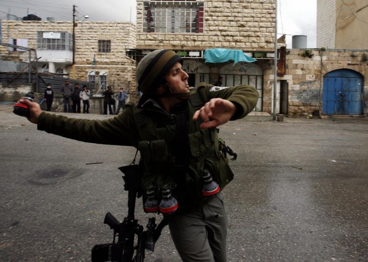 Riots in the streets of Hebron - 15