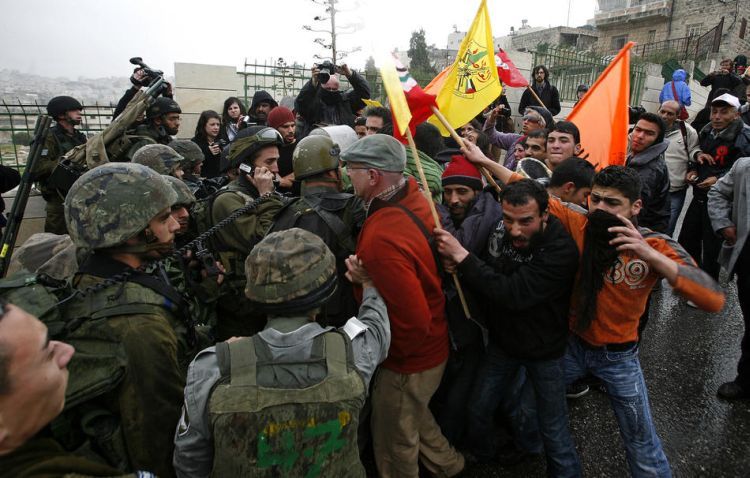 Riots in the streets of Hebron - 18