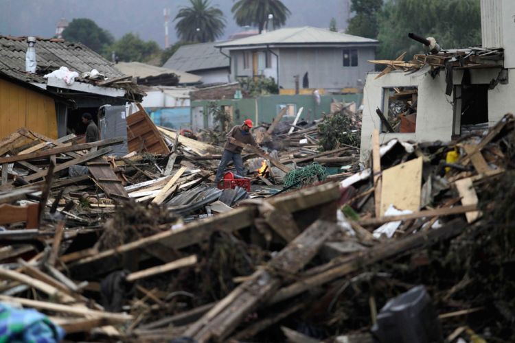 Consequences of the earthquake in Chile. Three days later (37 pics)