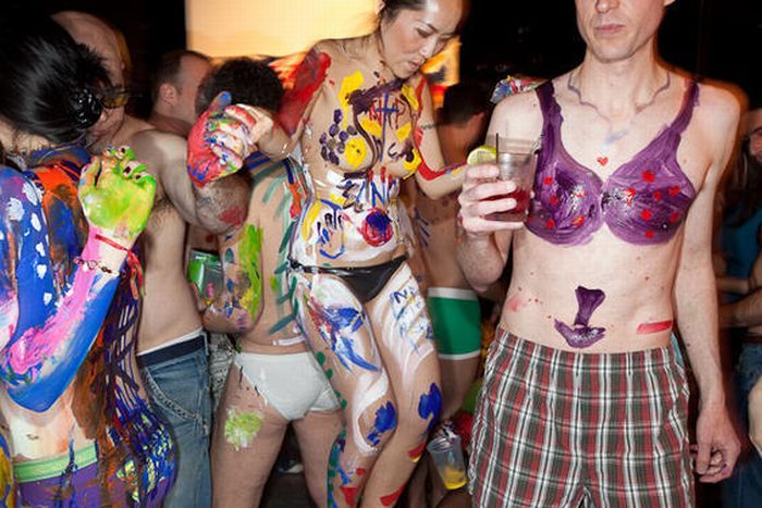 Body art party in one New York club - 17