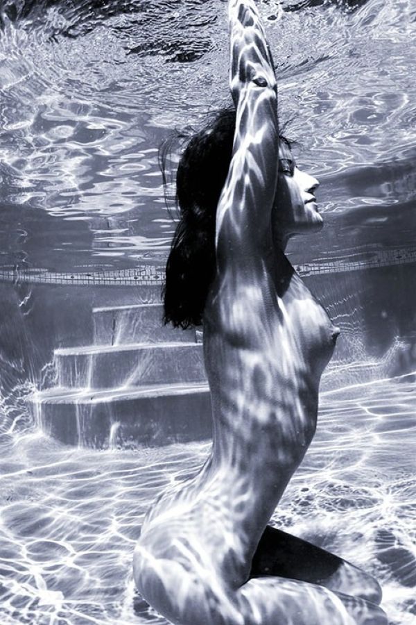 Underwater erotica - incredibly beautiful! - 01