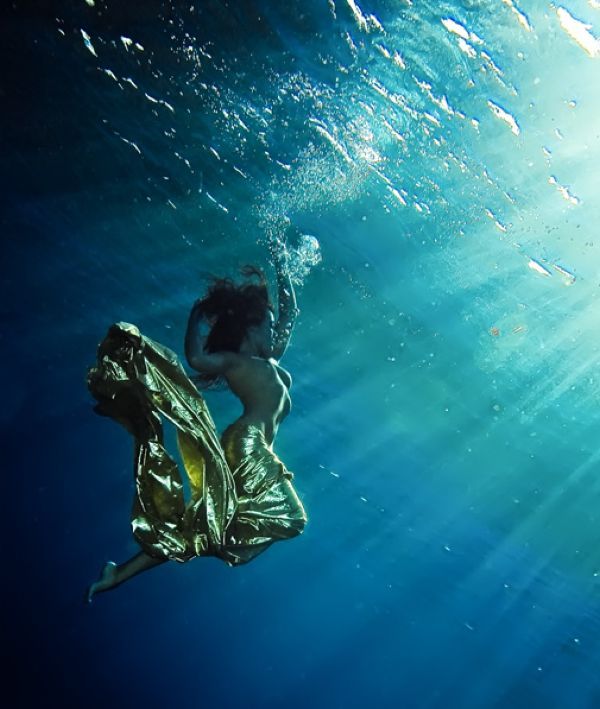 Underwater erotica - incredibly beautiful! - 11