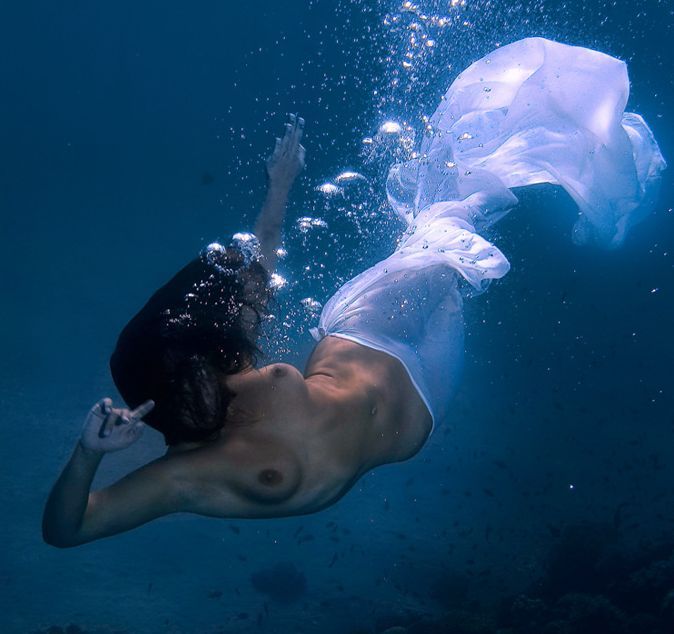 Underwater erotica - incredibly beautiful! - 12
