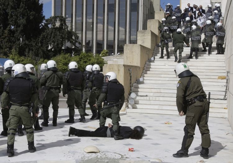 Riots in Greece - 22