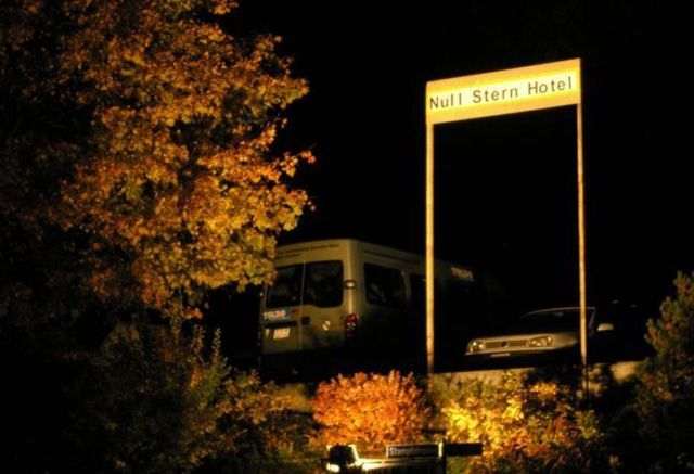 Null Stern Hotel - 01