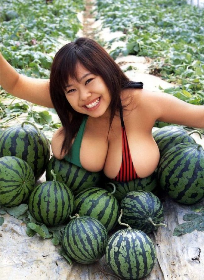 Japanese round girl Fuko and watermelons - 12
